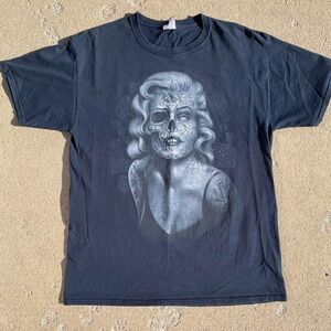 Vintage black and white Day of the Dead Marilyn Monroe tee